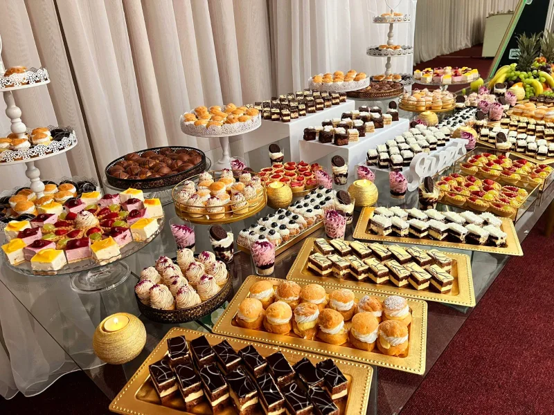 Candy bar Luci Pol, Râmnicu Vâlcea